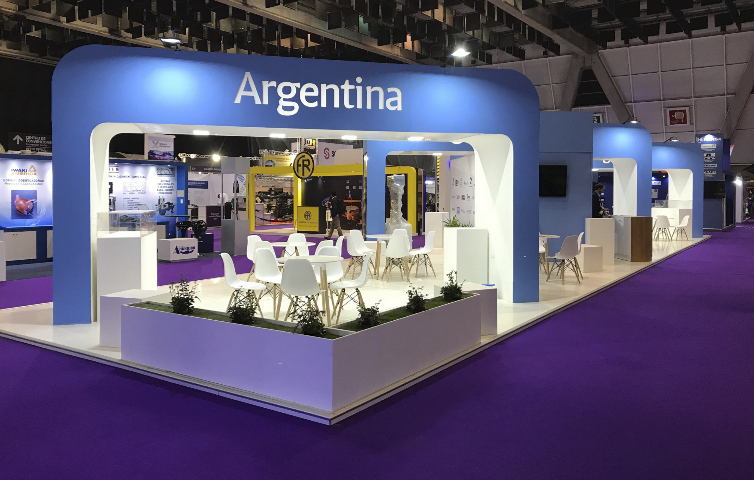 Proyecto comercial de stand